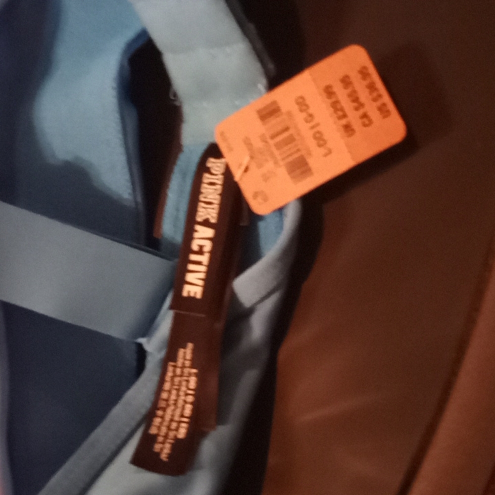 Victoria Secret sports bra - Picture 3 of 4